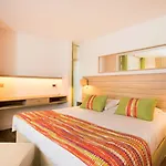 Otel Bleues Delcloy 3*