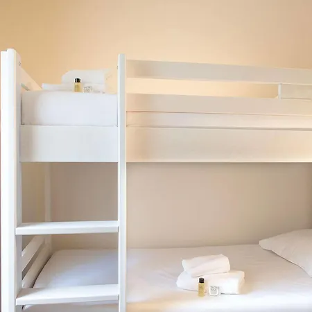 Bleues Delcloy Hotel 3*