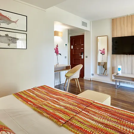 Hotel Bleues Delcloy