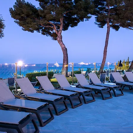 Hotel Bleues Delcloy