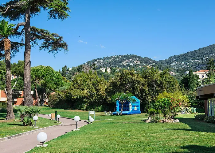 Bleues Delcloy Hotel 3*